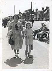 2017-01-13-13-11-27-00 -- Emily Bellamy (née Emily Ellis 1883-1978) and Gloria Knapton
July 1952
<a href="https://familyhistoryjournal.com/?s=Emily+Ellis+Bellamy">Read more...</a>