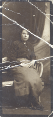 2017-01-13-14-36-17-00 -- Clara Williamson (née Clara Ashforth 1895-1932)
On the reverse side, almost illegible:
"Miss Clara Ashforth, 41? Burton Street? Sheffield"
<a href="https://familyhistoryjournal.com/?s=Clara+Ashforth+Williamson">Read more...</a>